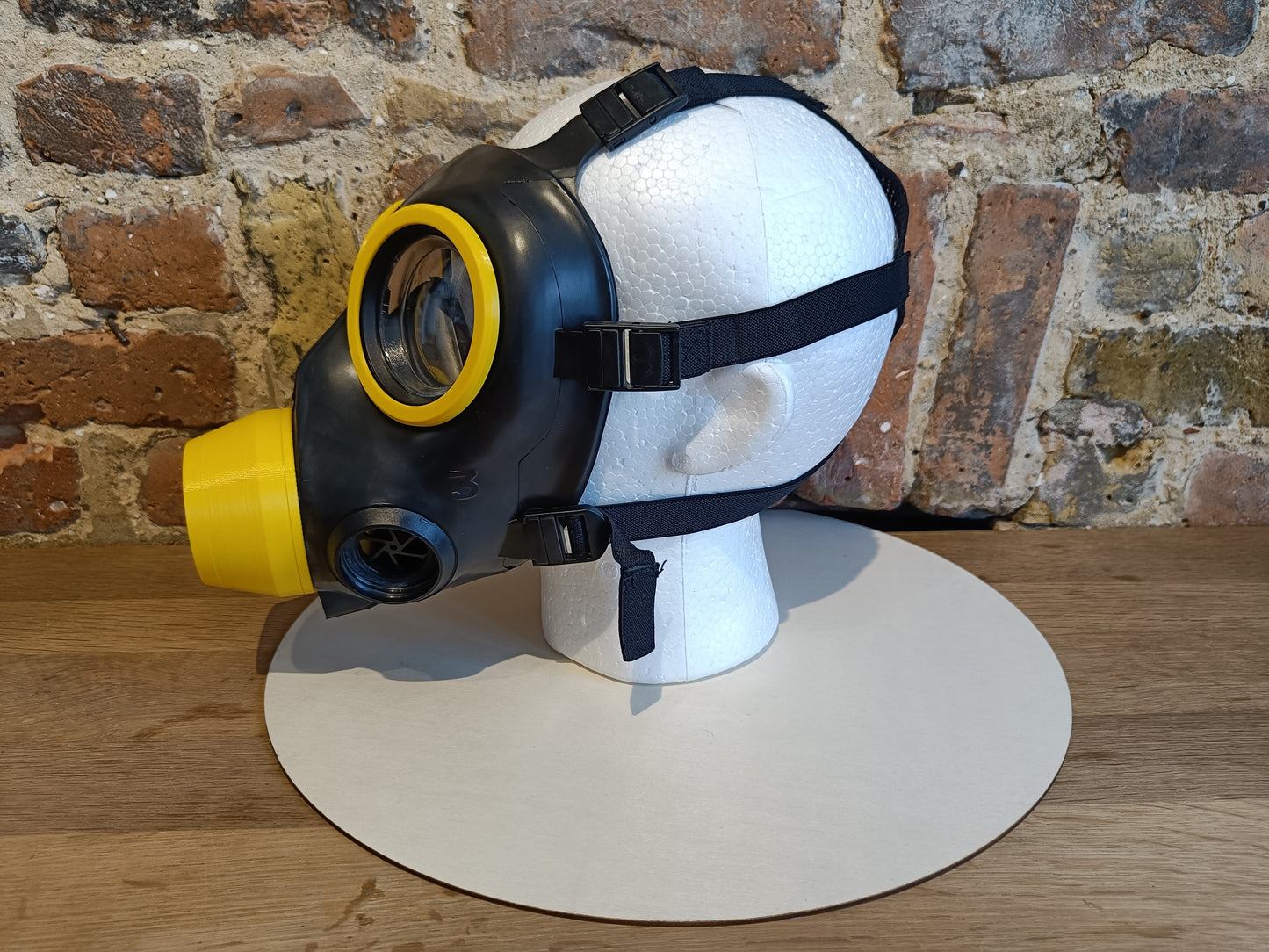 Sample: Dual Port FM12 Stroker Gas Mask Size 3 (Yellow Parts)