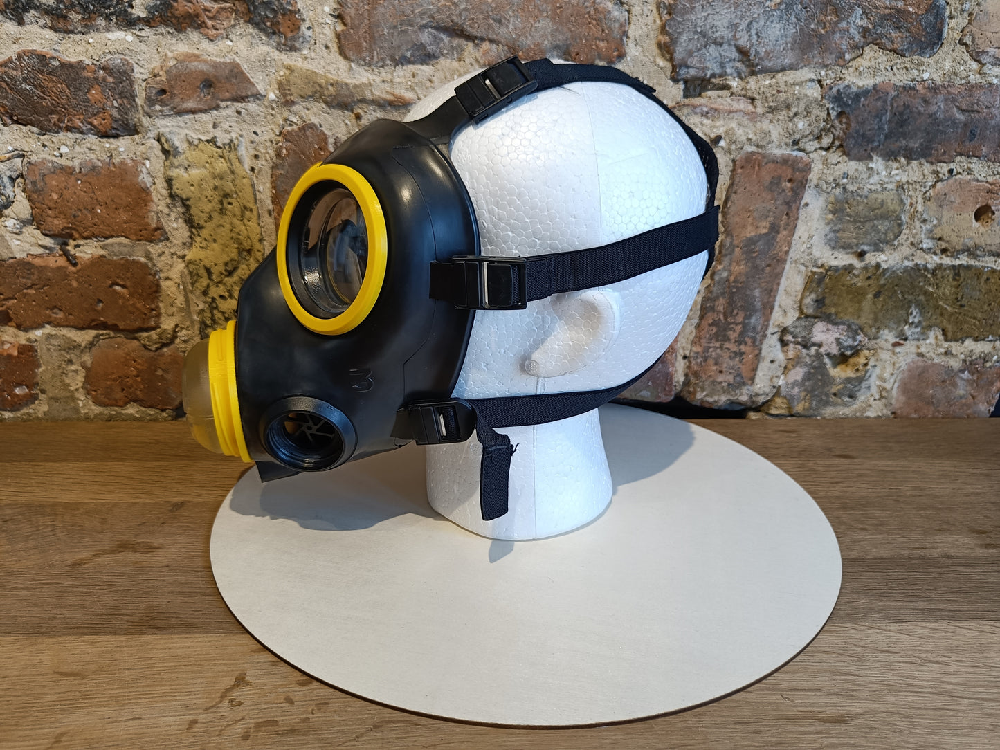 Sample: Dual Port FM12 Stroker Gas Mask Size 3 (Yellow Parts)