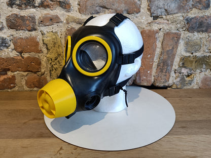 Sample: Dual Port FM12 Stroker Gas Mask Size 3 (Yellow Parts)