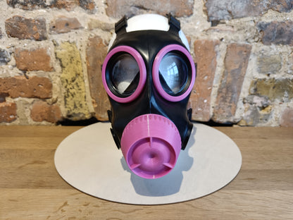Sample: FM12 Stroker Gas Mask Size 3 (Pink Parts)